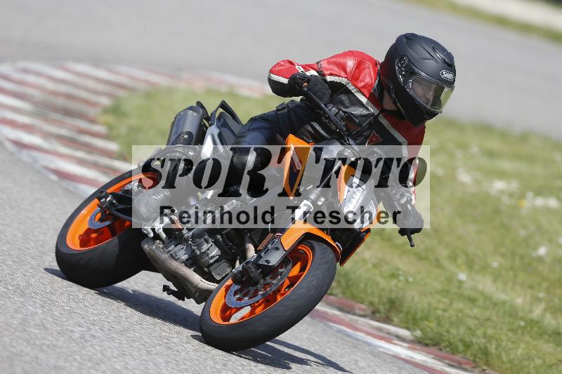 /Archiv-2025/09 22.04.2025 Cornu Master School ADR/gruen-vert/17